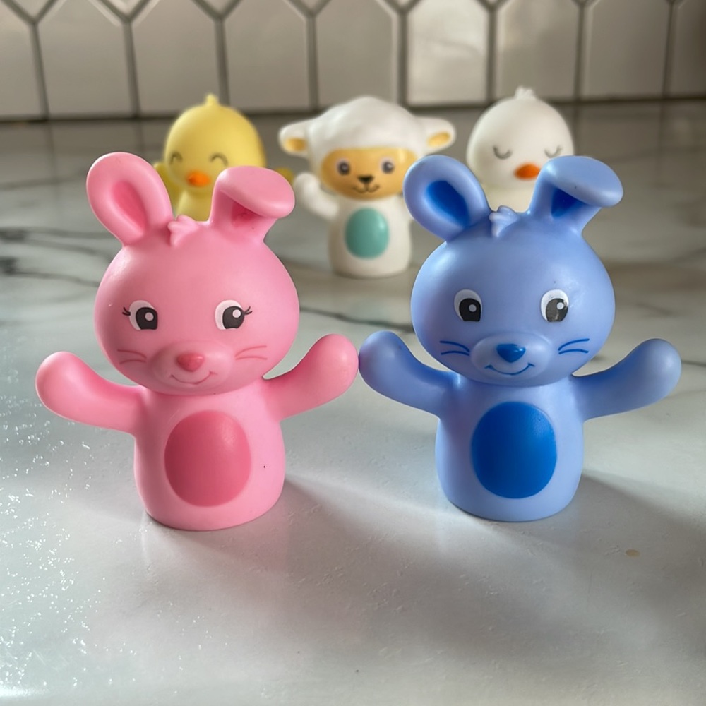 Magic Years “Happy Spring” Finger Puppets - Picture 7 of 7